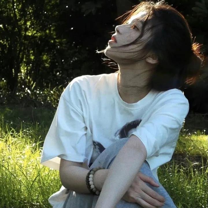 夜幕下的故事