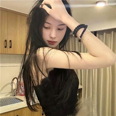 宝拉：裸画像